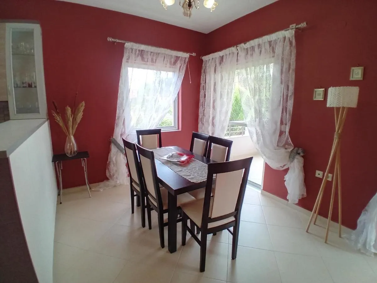 Margaret'S Guest House Mesopotam Apartment