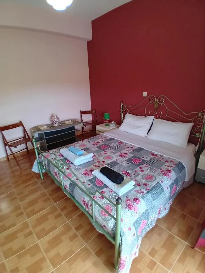 Margaret'S Guest House Mesopotam 0*,